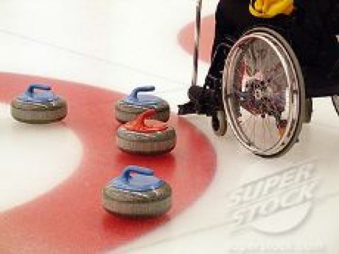 Curlingový turnaj paralympionických družstev v Trutnově